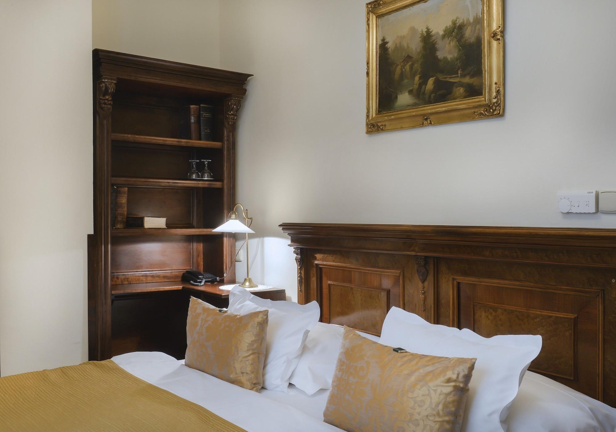 Grand 4* Prague
